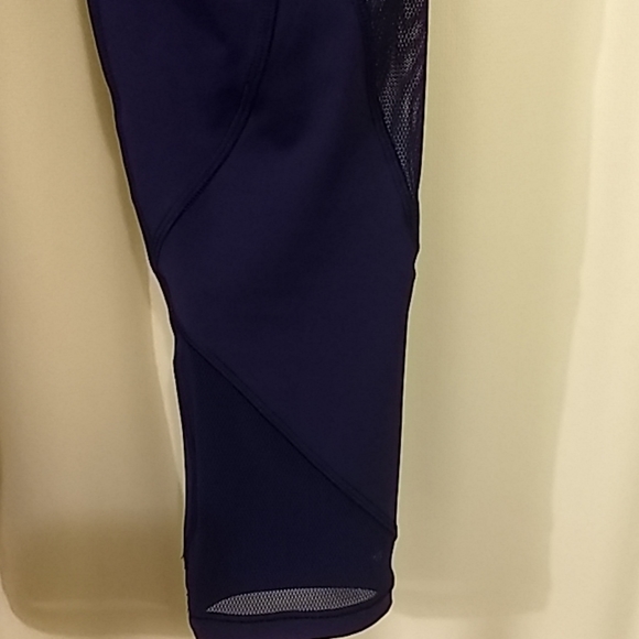 Lululemon Leggings - Picture 6 of 7